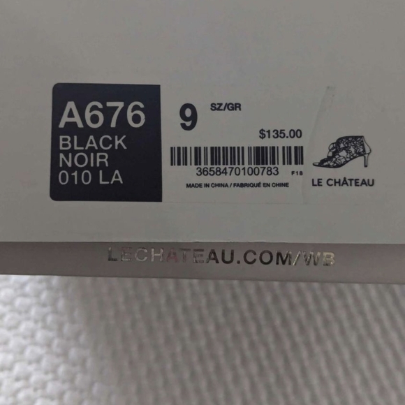 Women's Lace bootie size 9 - Picture 2 of 2